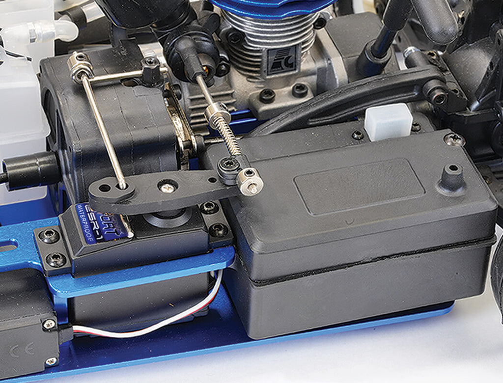 FTX BANZAI 1/10 STREET/DRIFT NITRO 4WD RTR CAR - WHITE